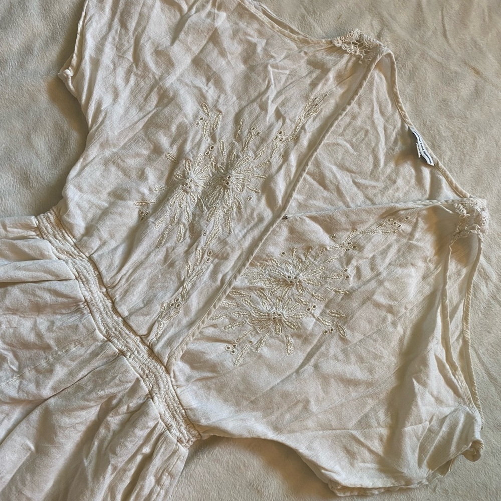 American Eagle cold shoulder romper